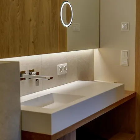 Aparthotel Iris Hotel