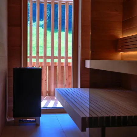 Hotel Aparthotel Iris 3*