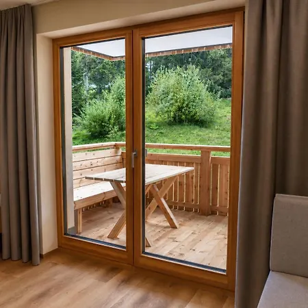 Iris - Inklusive Wildschoenau Premium Card Hotel 3*