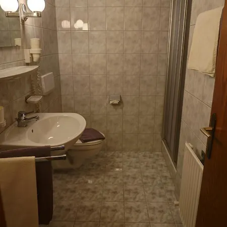 Hotel Iris
